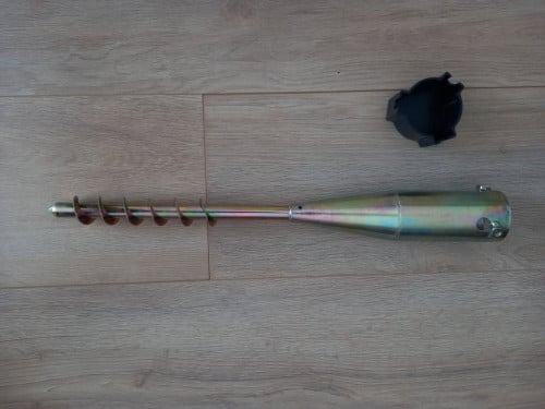 Grote metalen parasolhouder met schroefdraad