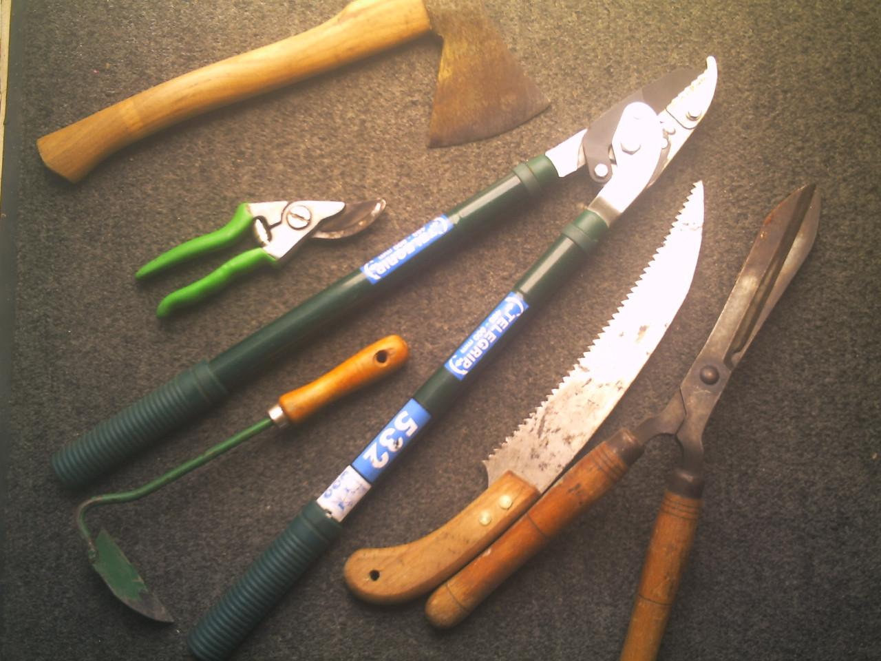 Al uw keuken en tafelmessen weer lekker scherp