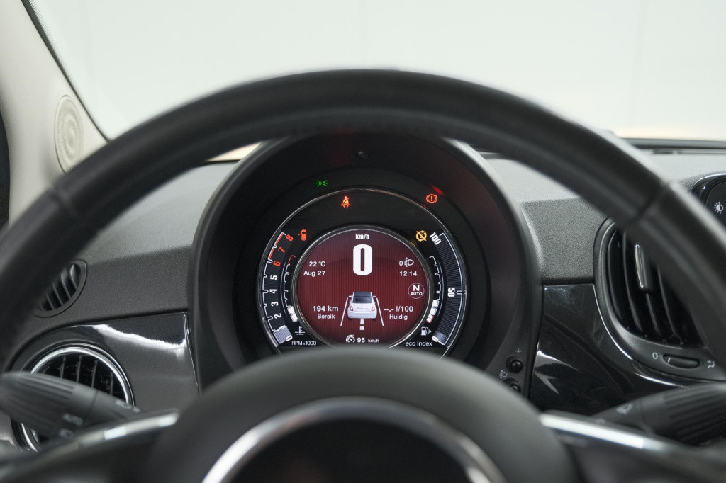 Fiat 500 C twinair turbo lounge | parkeersensoren | climate control | cruis