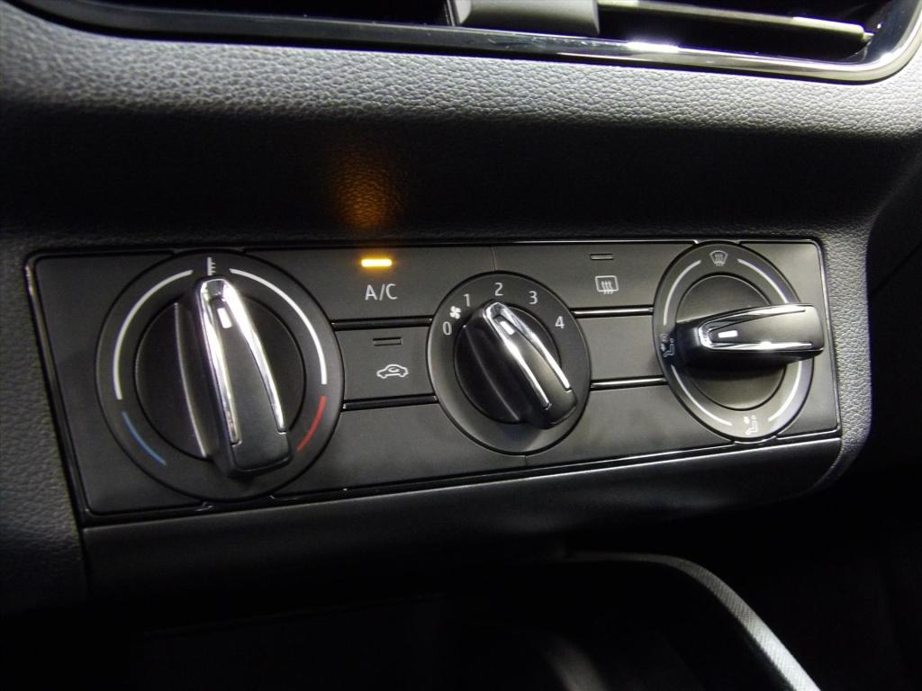 Skoda Kamiq 1.0 tsi greentech 95pk ambition