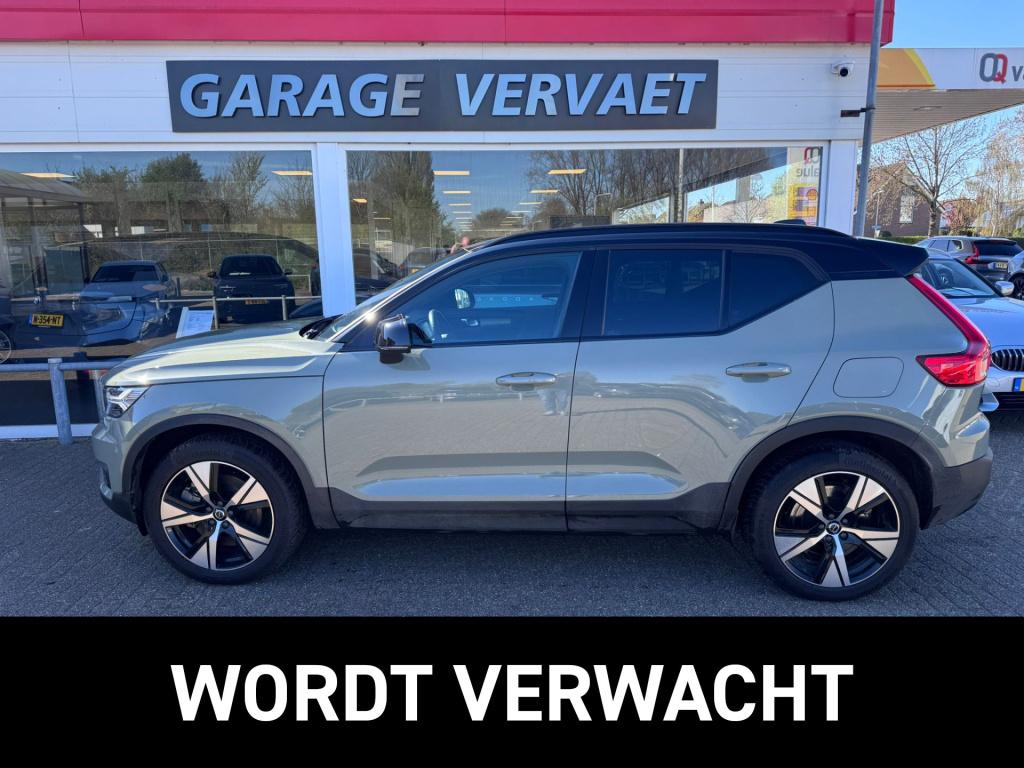 Volvo XC40 recharge p8 awd r-design