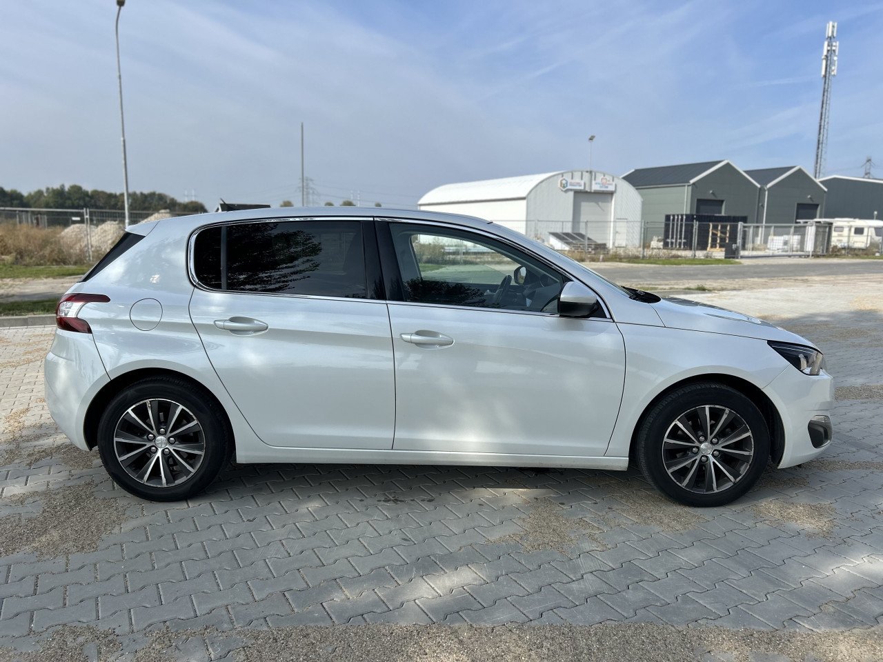 Peugeot 308 1.2 PureTech Allure/APK/CRUISE CONTR/PANO/
