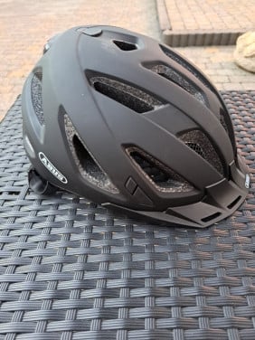 Te koop ZGAN fietshelm