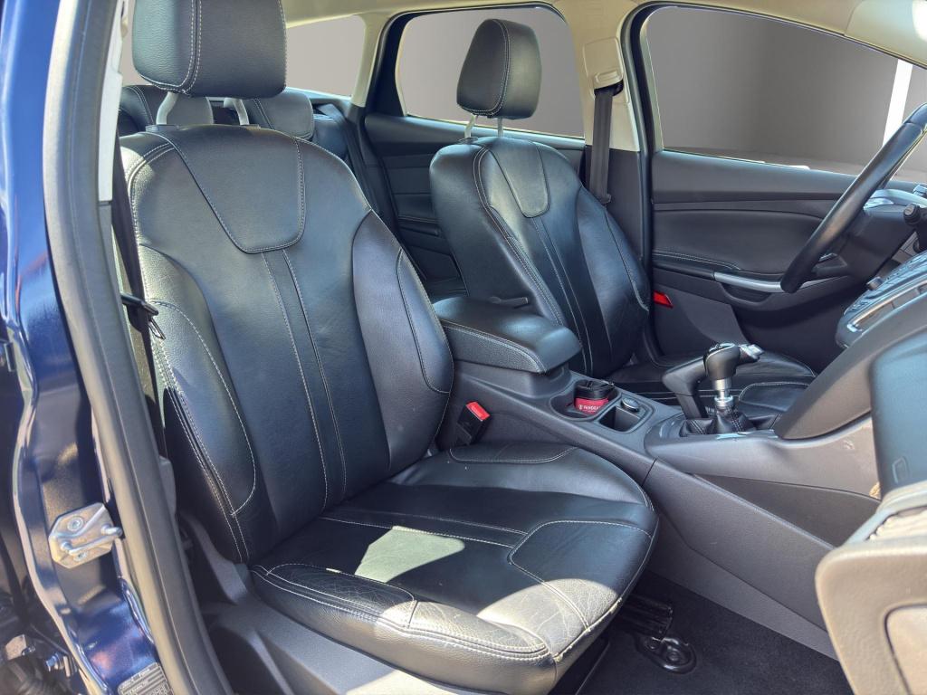 Ford Focus wagon 1.6 tdci econetic lease titanium
