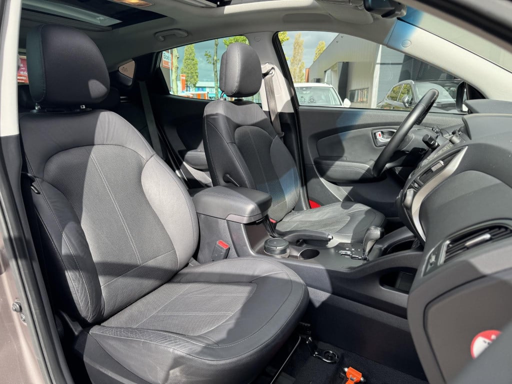 Hyundai Ix35 2.0i i-catcher automaat | panoramadak | navigatie | camera | s