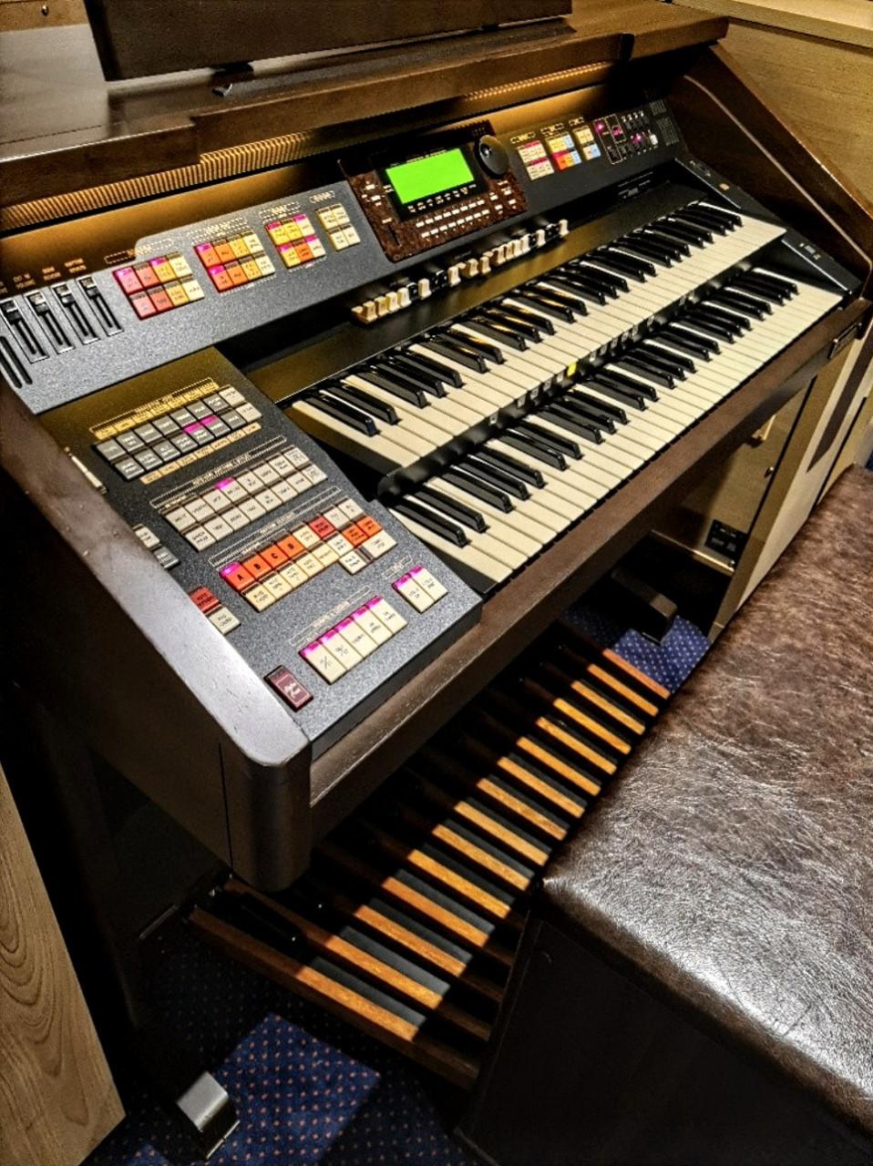 ORGEL HAMMOND XH-200 MIDI