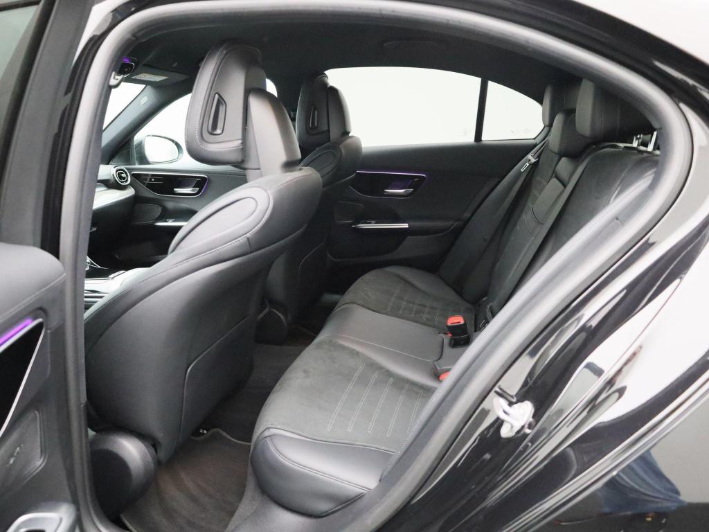 Mercedes-Benz C-Klasse 300 e amg line | automaat | lage km stand | climate 