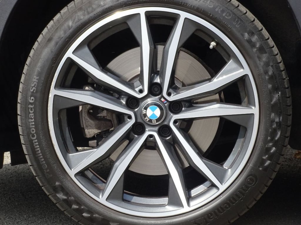 BMW X1 xdrive20i high executive