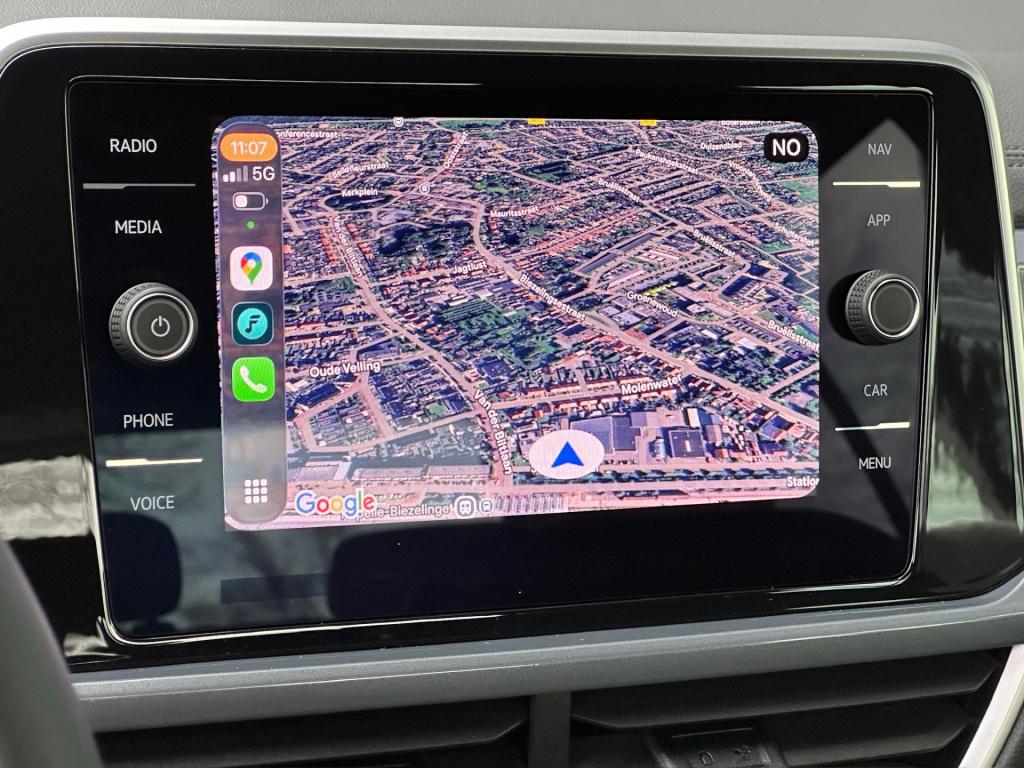 Volkswagen T-roc 1.5 tsi 150pk dsg style carplay | camera | keyless | elek.