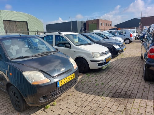 Te koop diverse auto.s vanaf 750 euro