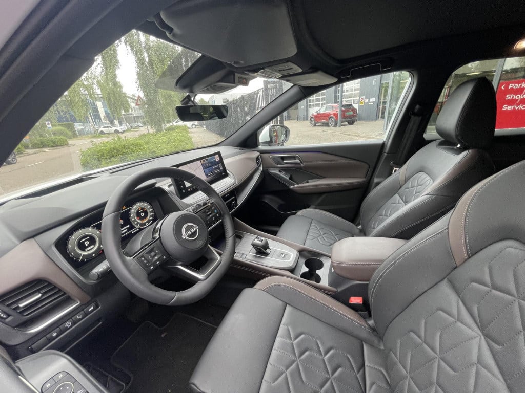 Nissan Qashqai 1.3 mhev xtronic tekna