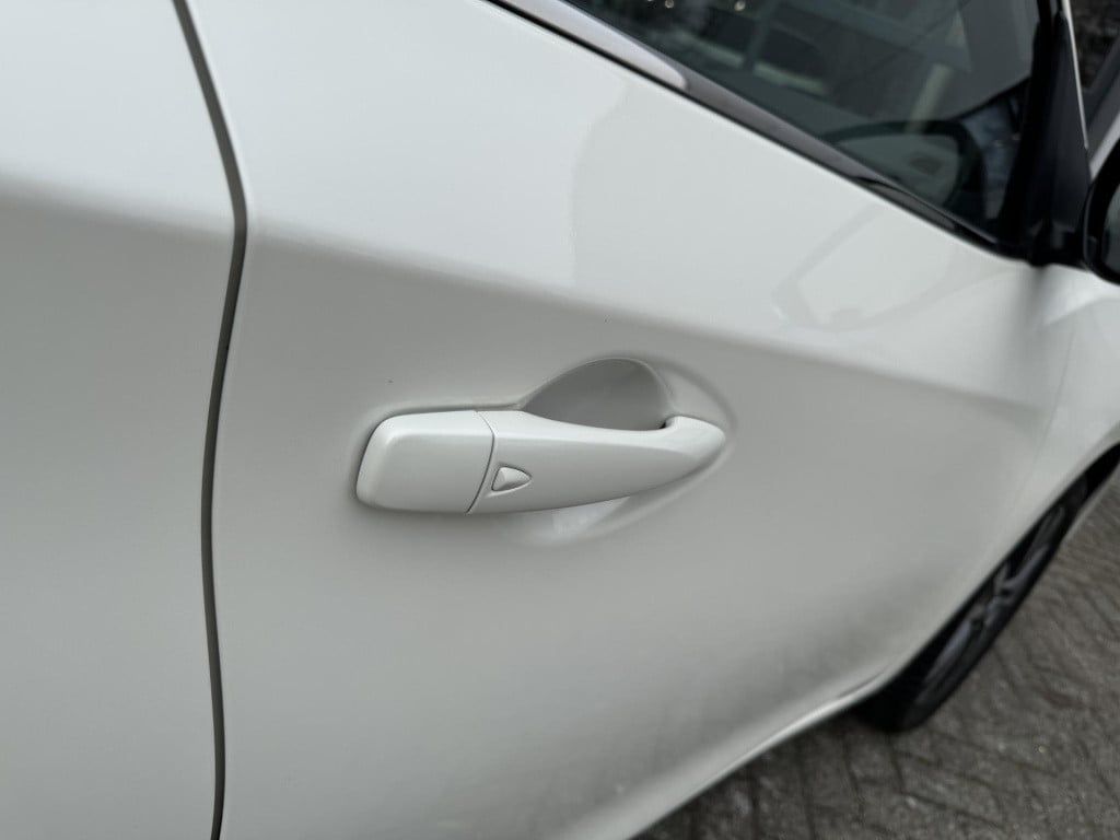 Nissan Pulsar 1.2 dig-t n-connecta | navigatie | camera | keyless entry | c