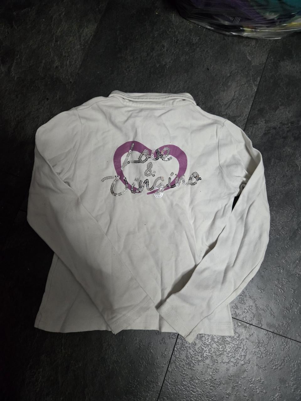 Wit poloshirt met lange mouwen van het merk Vingino maat 8/128