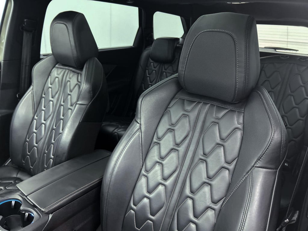 Peugeot 5008 1.6 e-thp gt-line | 7-zits | automaat | panoramadak | leder | 