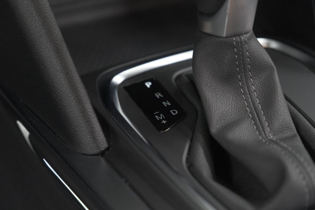 Renault Megane tce 140 edc techno | trekhaak | camera | navigatie | 9.3 inc