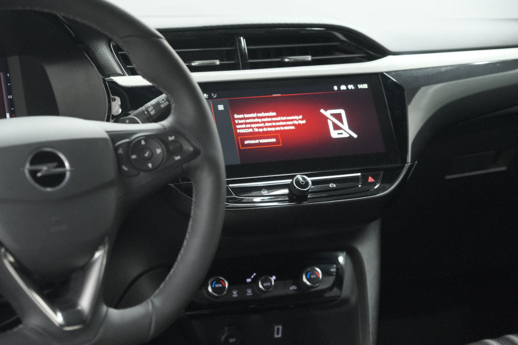 Opel Corsa 130 eat8 gs line | camera | navigatie | apple carplay | parkeers
