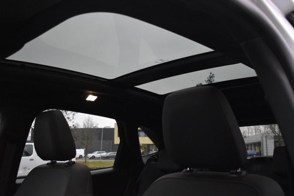 Ford Kuga 2.5 phev st-line x | panoramadak | climate control | adaptieve cr