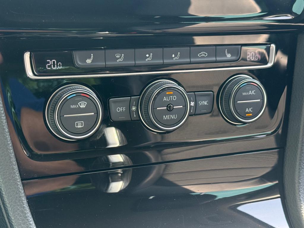 Volkswagen Golf 1.4 tsi connected series automaat