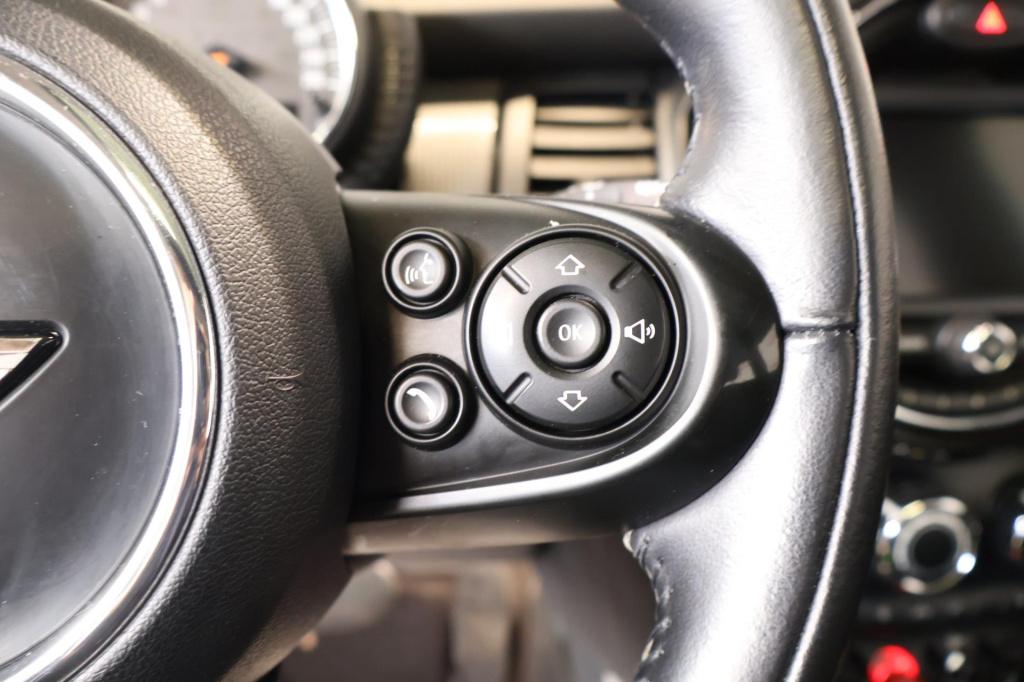 Mini Cooper mini 1.5 salt business nl auto, stoelverw, panoramadak, navi