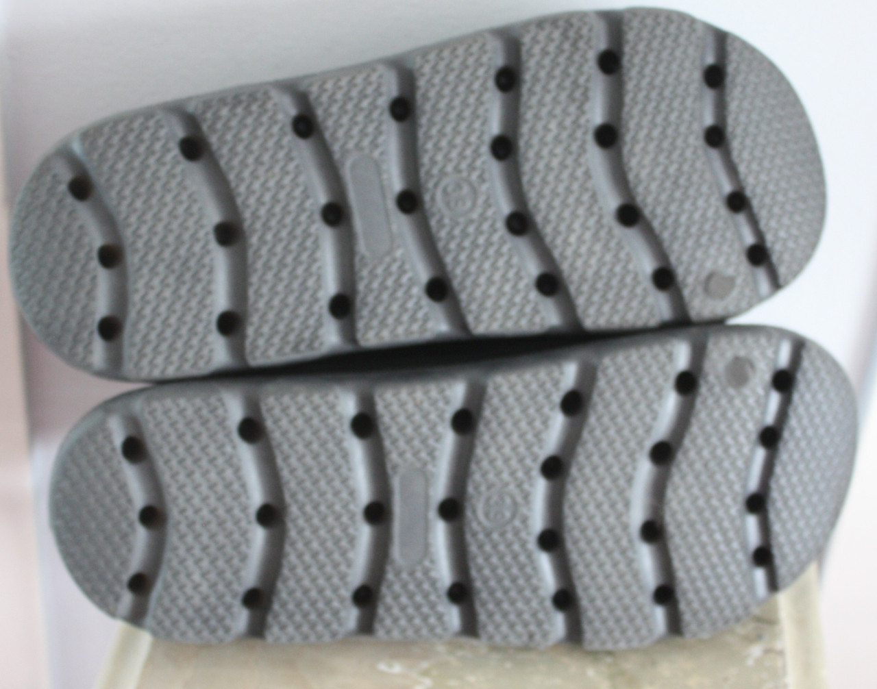 Nieuwe zwarte slippers  maat 39