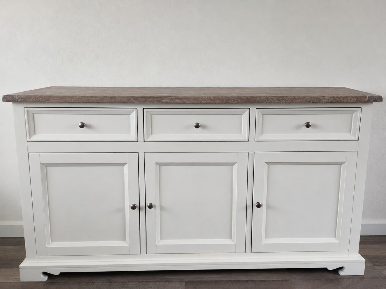 4 kasten/dressoirs