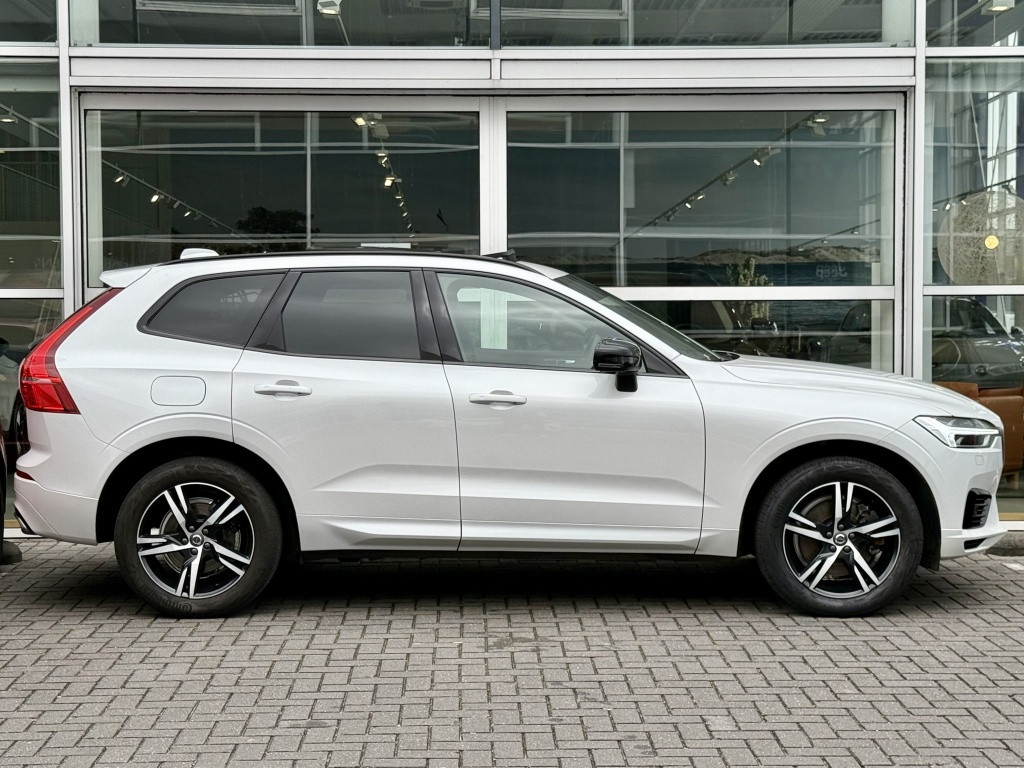 Volvo XC60 t8 390pk recharge r-design| panodak| adap.cruise| 360camera| led