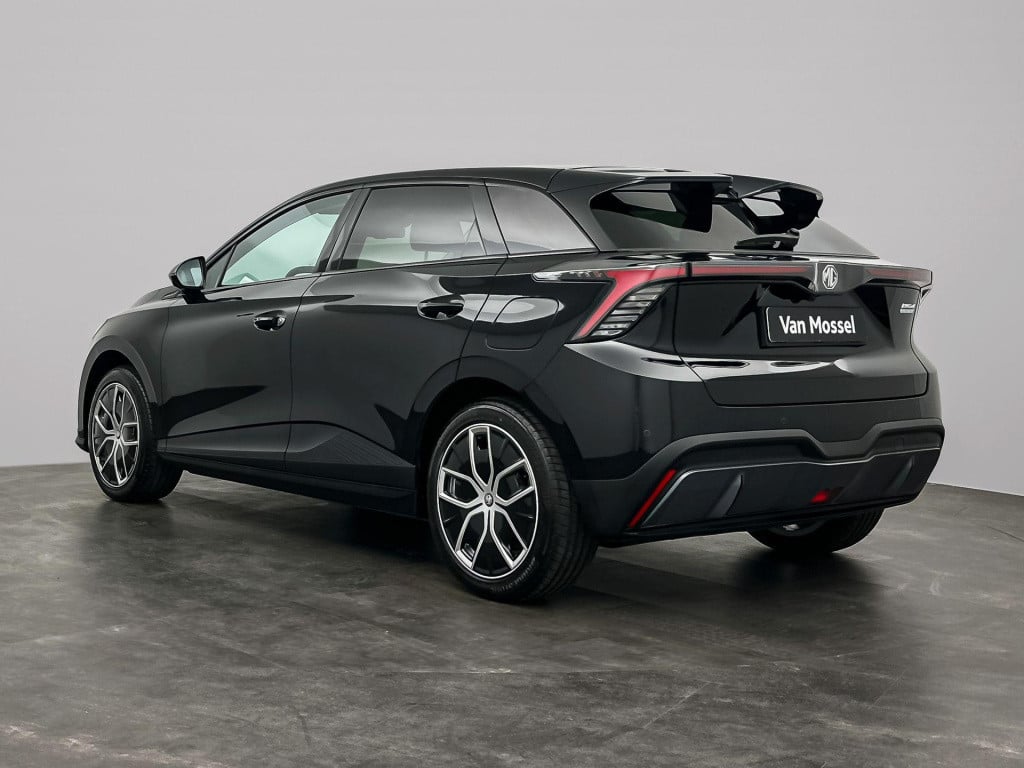 MG Mg4 electric luxury 64 kwh | op = op voorraad voordeel | 7 jaar garantie