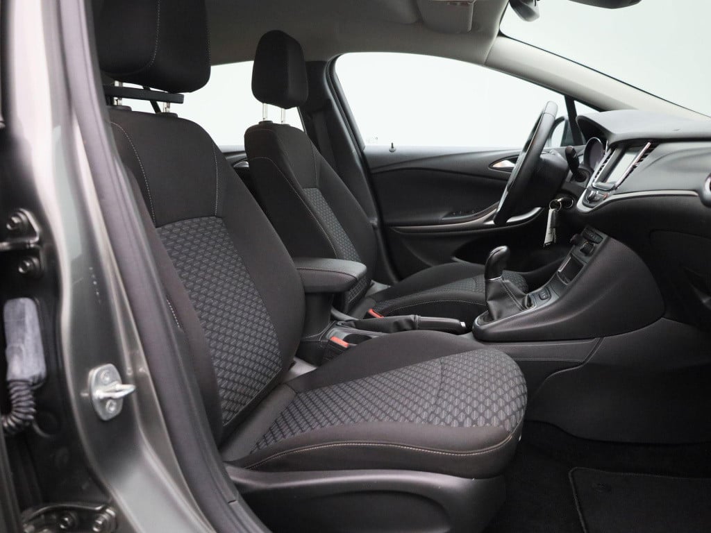 Opel Astra sports tourer 1.2 edition | parkeer sensoren | cruise control | 
