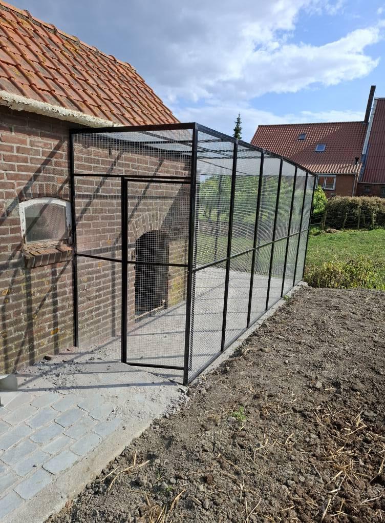 Maandag geopend tot 16.00 uur...................