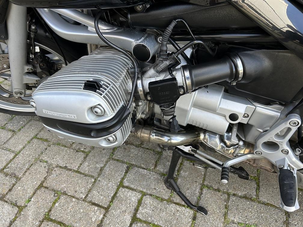 Degelijke BMW R1150R uit 2003 met ABS, 75 dkm, nieuwe koppeling €2250,-