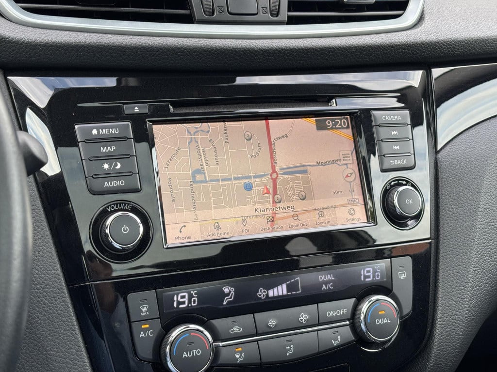 Nissan Qashqai 1.3 dig-t n-connecta design pack | trekhaak | panoramadak | 