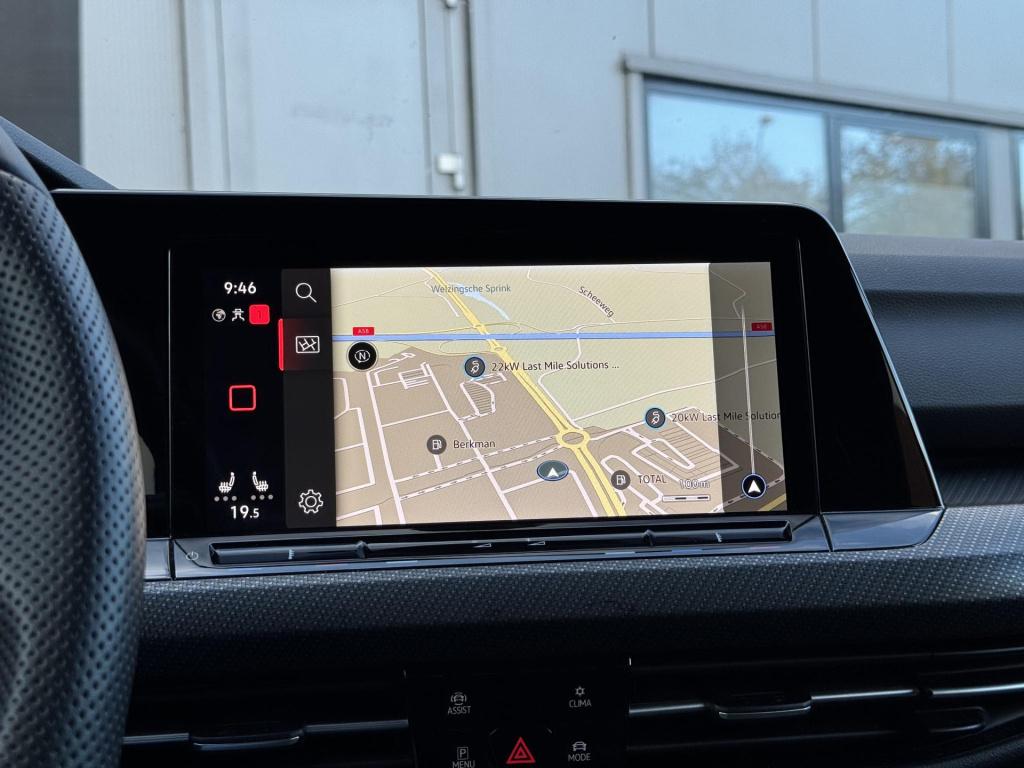 Volkswagen Golf 1.5 etsi r-line 150pk nl-auto + afneembare trekhaak!