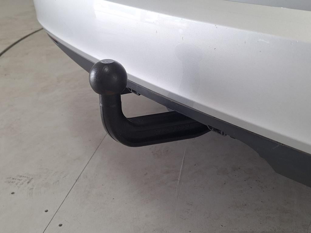 Opel Astra sports tourer 1.2 elegance