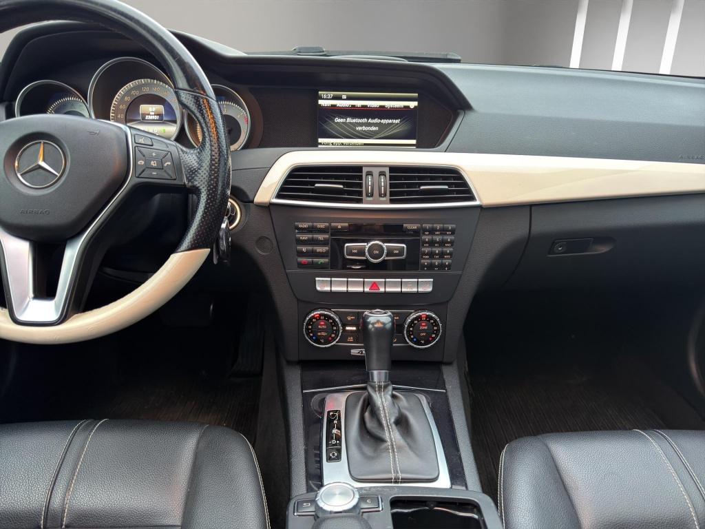 Mercedes-Benz C-Klasse estate 300 cdi 4 matic pano acc leder
