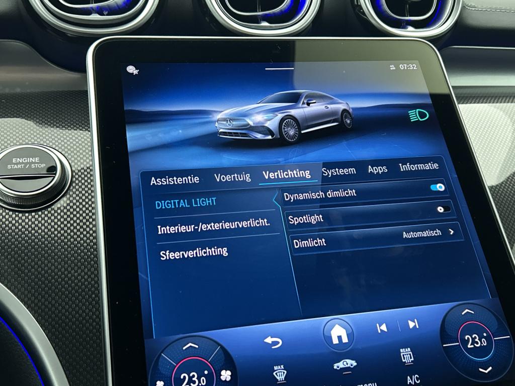 Mercedes-Benz Cle coupé 300 e amg plug-in hybride amg line | night pakket |