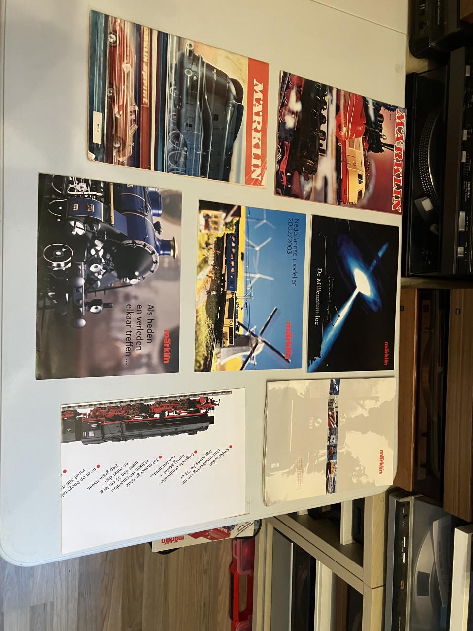 Verzameling Märklin jaarboeken exportfolders gleisanlagen