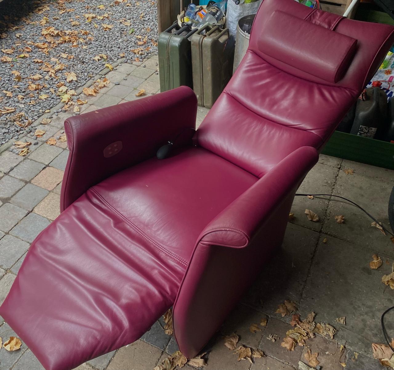 Prominent relax fauteuil, klein prijsje