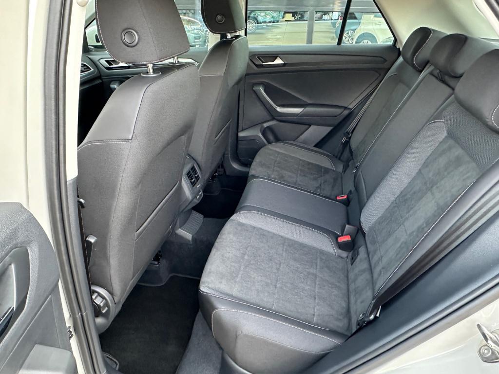 Volkswagen T-roc 1.5 tsi 150pk dsg style carplay | camera | keyless | elek.