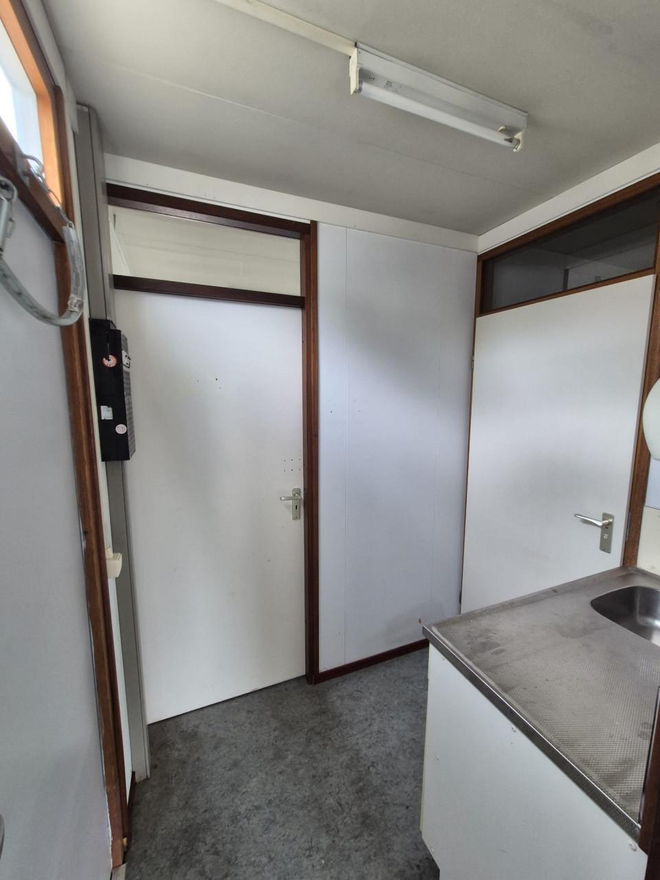 Kantoorunit / uitvoerderskeet / bouwkeet / woonunit 10x3m