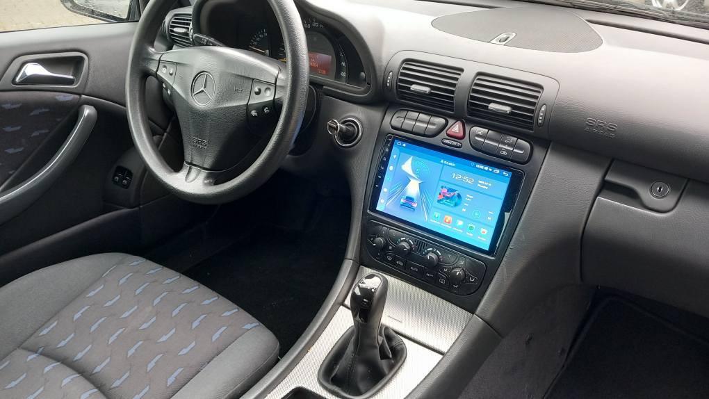 Mercedes C-KLASSE C 200 K Sportcoupe bj:2002 airco navigatie