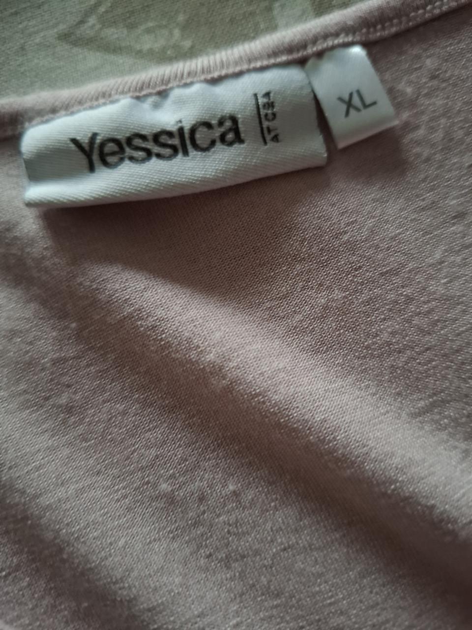 Yessica V-hals longsleeve poederroze. Maat XL