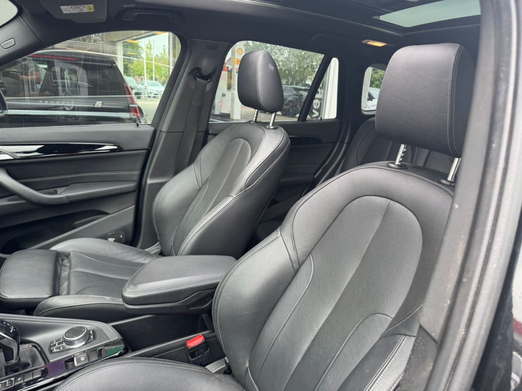 BMW X1 sdrive20i high executive