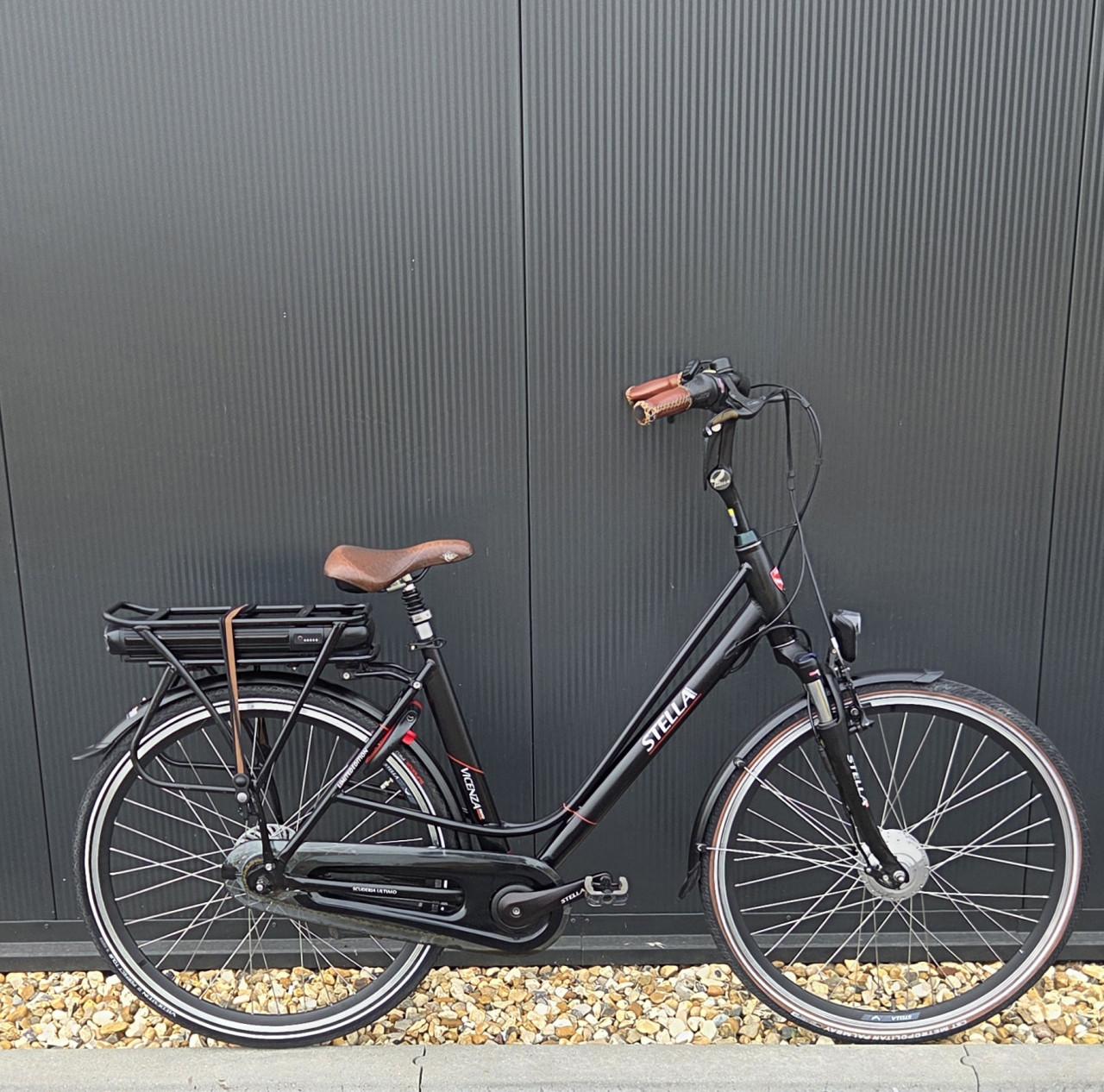 Nette Stella Vicenza Nero Limited Edition 51cm 418Wh