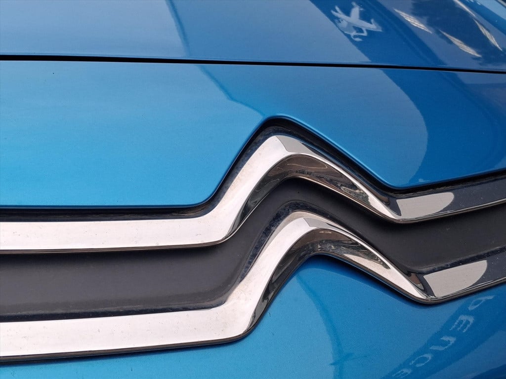 Citroen C3 1.2 puretech 82pk feel edition trekhaak | navigatie | cruise & c