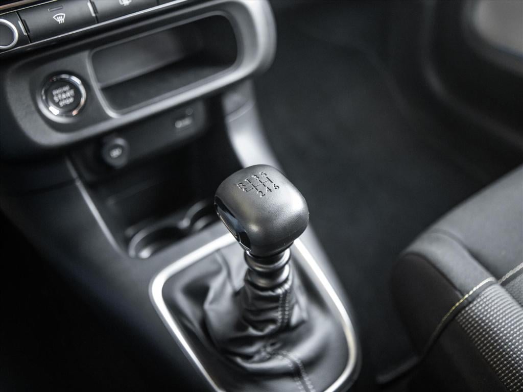 Citroen C3 1.2 puretech 110pk max | navigatie | camera | carplay | park. se