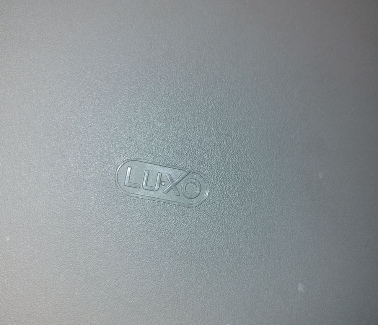 Luxo Loep met licht en afdekklep. Lens 12 cm, loeplamp