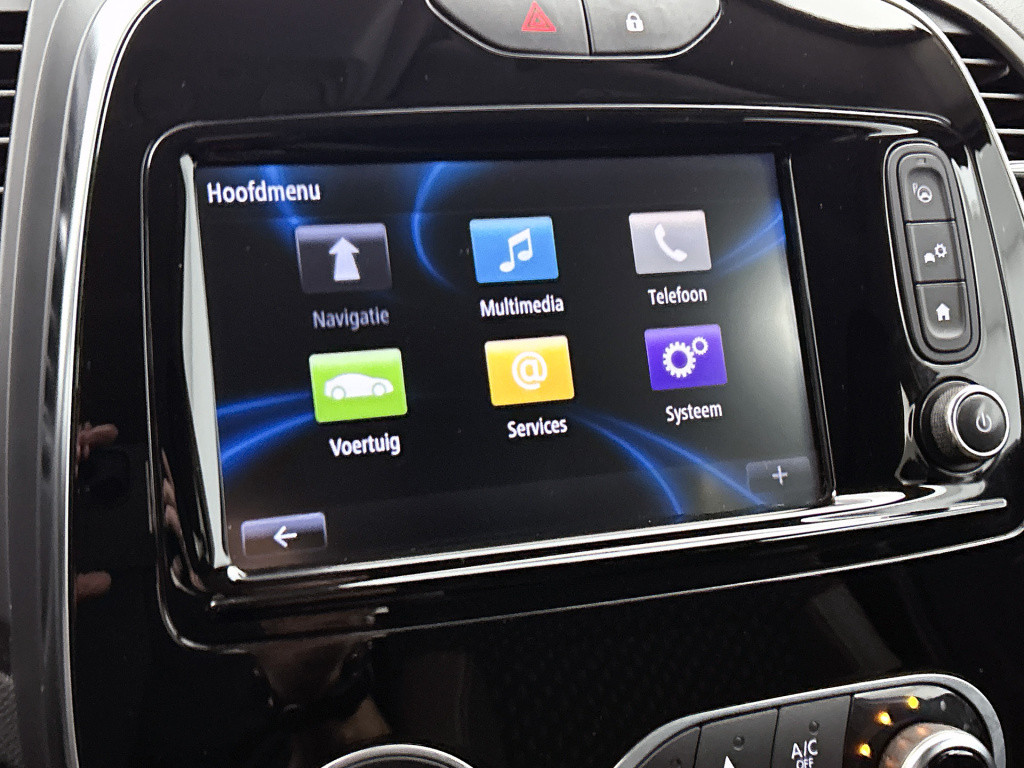 Renault Captur 1.3 tce intens / trekhaak / bose sound / camera / carplay-an