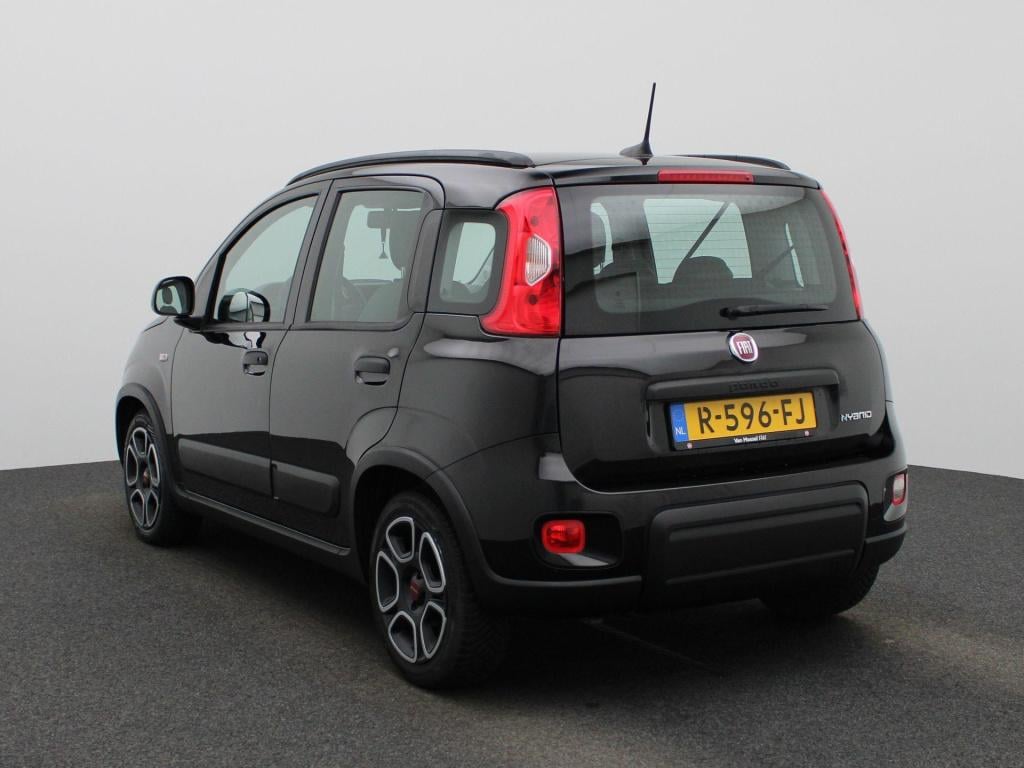 Fiat Panda 1.0 hybrid city life | apple carplay / android auto | airco | cr