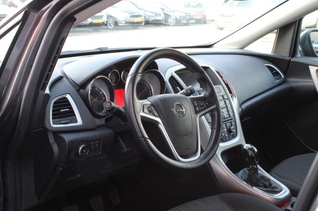 Opel Astra van 1e eigenaar 1.4 turbo edition