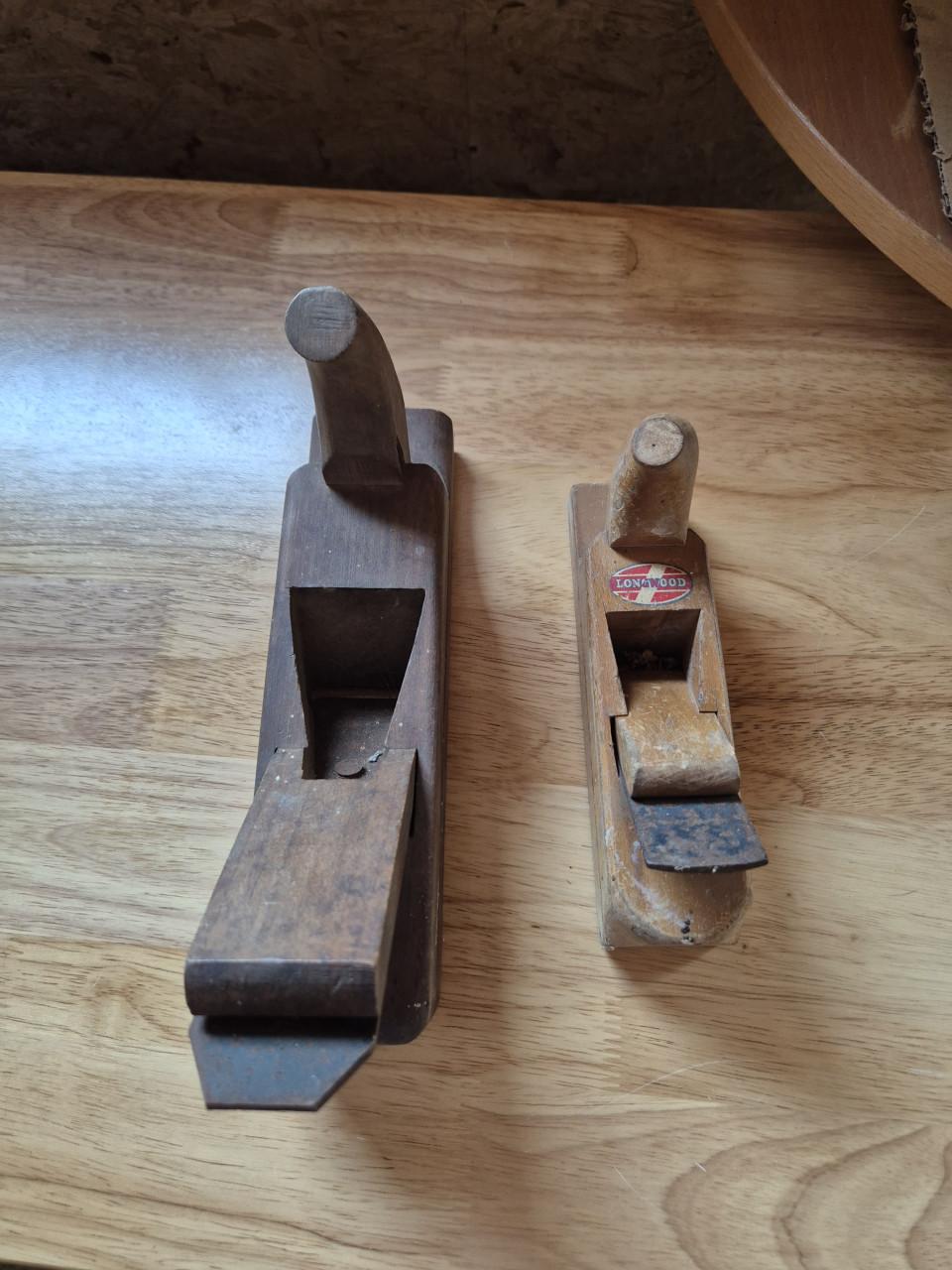 Antieke houtschaaf 2 stuks
